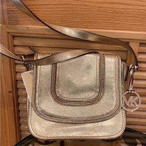 Michael Kors MK Pale Gold Shimmer Crossbody NWT ✨